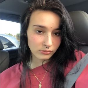 Meet your Posher, Lilly